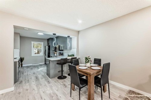 1923 9A Avenue Ne, Calgary, AB - Indoor Photo Showing Dining Room