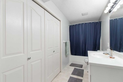 206 Mt Aberdeen Manor Se, Calgary, AB - Indoor Photo Showing Other Room