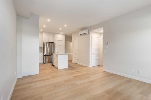 1203-81 Arbour Lake View Nw, Calgary, AB - Indoor Photo Showing Kitchen