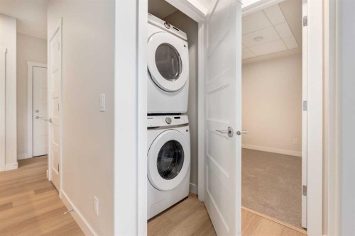 1203-81 Arbour Lake View Nw, Calgary, AB - Indoor Photo Showing Laundry Room
