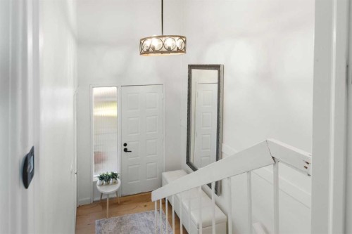 27 Deercrest Close Se, Calgary, AB - Indoor Photo Showing Other Room