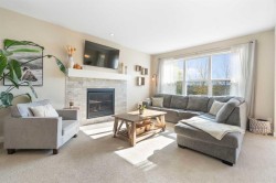 75 Buckskin Way  Cochrane, AB T4C 2P2