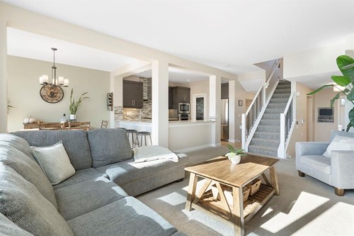 75 Buckskin Way, Cochrane, AB - Indoor Photo Showing Living Room
