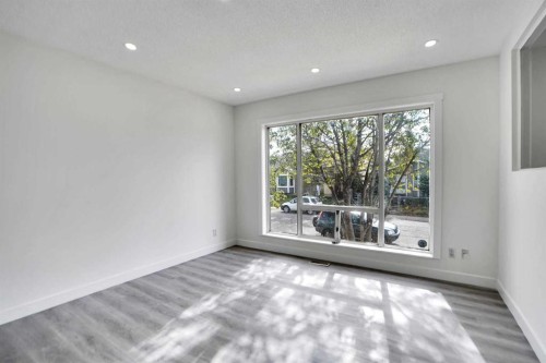 6032 Martingrove Road, Calgary, AB - Indoor