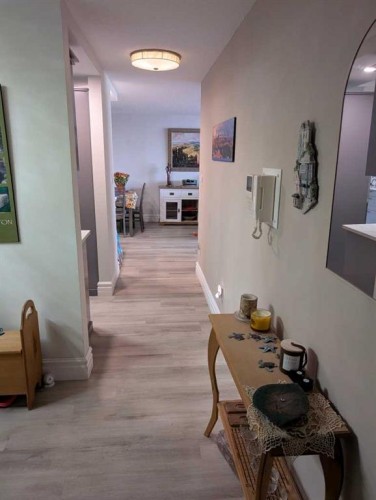 340-1001 13 Avenue Sw, Calgary, AB - Indoor