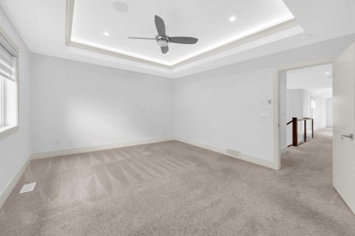 127 Evansview Road Nw, Calgary, AB - Indoor Photo Showing Other Room