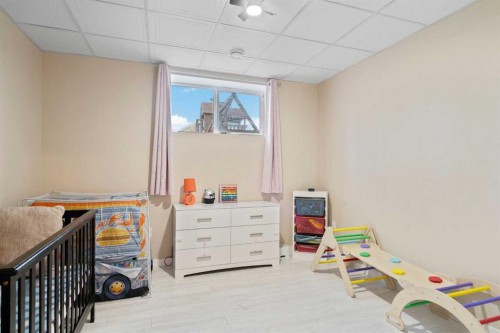 818 Edgefield Street, Strathmore, AB - Indoor Photo Showing Other Room