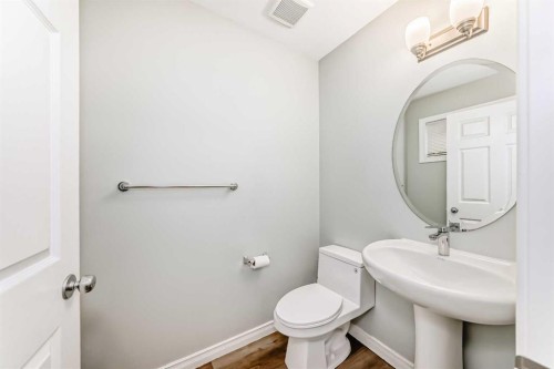 59 Tarington Way Ne, Calgary, AB - Indoor Photo Showing Bathroom