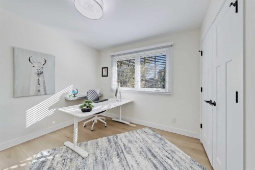 5219 Valiant Drive Nw, Calgary, AB - Indoor Photo Showing Office