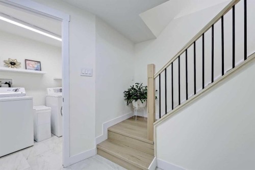 5219 Valiant Drive Nw, Calgary, AB - Indoor Photo Showing Laundry Room