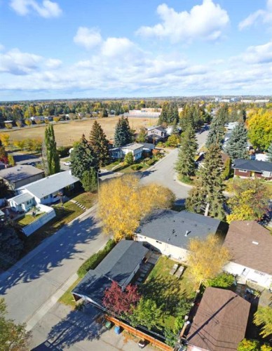 5219 Valiant Drive Nw, Calgary, AB - Outdoor With View