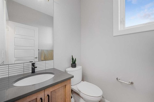 207 Brander Avenue, Langdon, AB - Indoor Photo Showing Bathroom