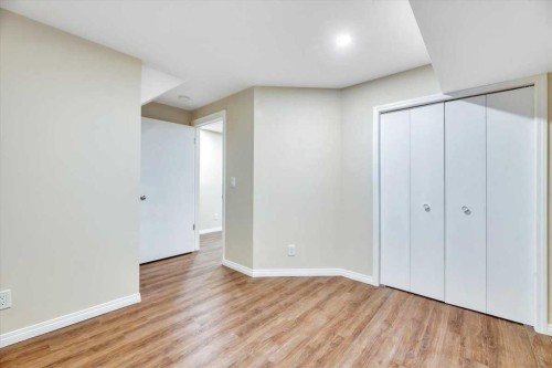 144 Prestwick Avenue, Calgary, AB - Indoor Photo Showing Other Room