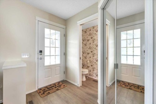 144 Prestwick Avenue, Calgary, AB - Indoor Photo Showing Other Room