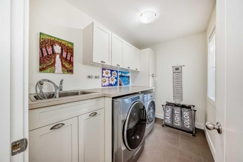 115 Mahogany Way Se, Calgary, AB - Indoor Photo Showing Laundry Room