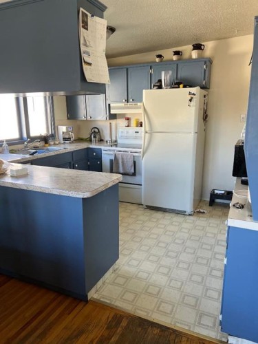 5930&5932 Trollinger Street Ne, Calgary, AB - Indoor