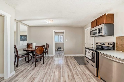 5414 Valentine Crescent Se, Calgary, AB - Indoor Photo Showing Kitchen With Stainless Steel Kitchen
