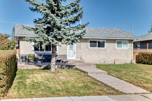 5414 Valentine Crescent Se, Calgary, AB - Outdoor
