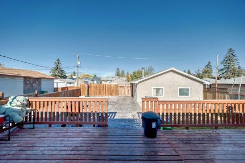 5414 Valentine Crescent Se, Calgary, AB - Outdoor With Deck Patio Veranda