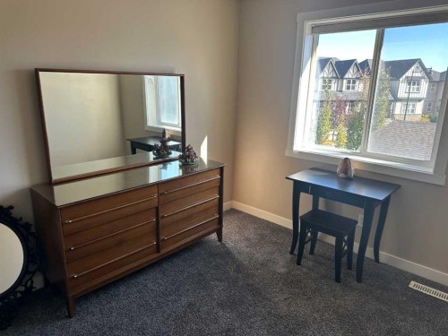 64 Elgin Meadows Manor Se, Calgary, AB - Indoor