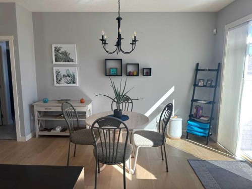 64 Elgin Meadows Manor Se, Calgary, AB - Indoor Photo Showing Dining Room