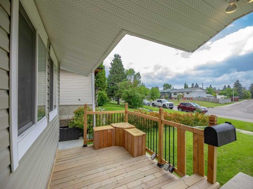 477 72 Avenue Ne, Calgary, AB - Outdoor With Deck Patio Veranda With Exterior