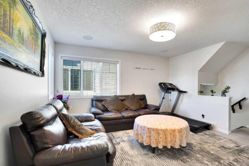 151 Skyview Point Road Ne, Calgary, AB - Indoor