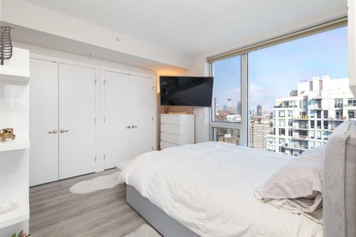 1702-817 15 Avenue Sw, Calgary, AB - Indoor Photo Showing Bedroom