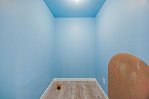 201-2066 Luxstone Boulevard Sw, Airdrie, AB - Indoor Photo Showing Other Room