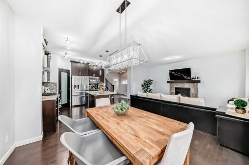 165 Hillcrest Drive Sw, Airdrie, AB - Indoor Photo Showing Dining Room
