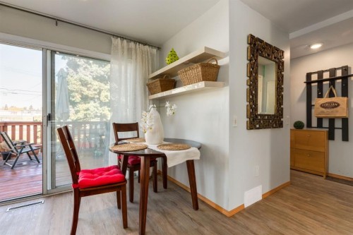 90 Allandale Close Se, Calgary, AB - Indoor Photo Showing Dining Room