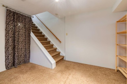 90 Allandale Close Se, Calgary, AB - Indoor Photo Showing Other Room
