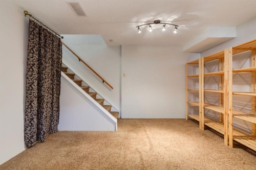 90 Allandale Close Se, Calgary, AB - Indoor Photo Showing Other Room