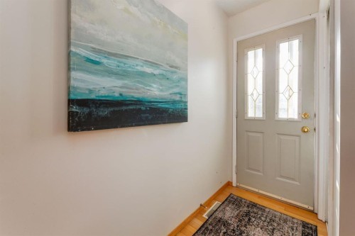 90 Allandale Close Se, Calgary, AB - Indoor Photo Showing Other Room