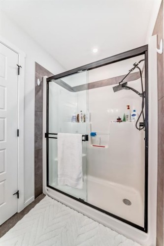 215 148 Avenue Nw, Calgary, AB - Indoor