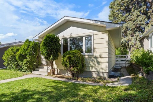 2636 34 Avenue Nw, Calgary, AB - Outdoor