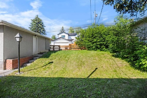 2636 34 Avenue Nw, Calgary, AB - Outdoor