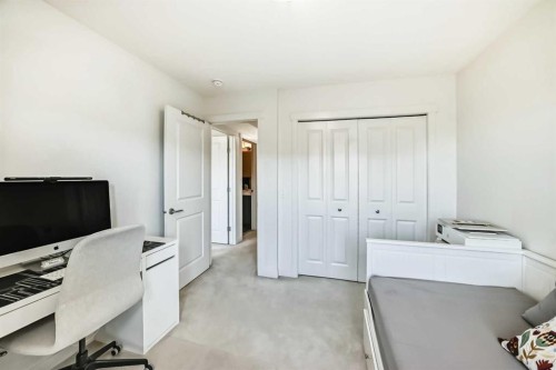 122 Sherwood Lane Nw, Calgary, AB - Indoor