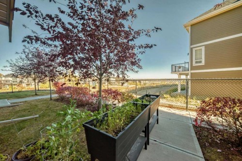 122 Sherwood Lane Nw, Calgary, AB - Outdoor
