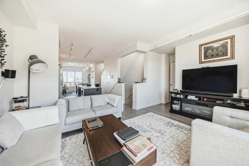 122 Sherwood Lane Nw, Calgary, AB - Indoor Photo Showing Living Room
