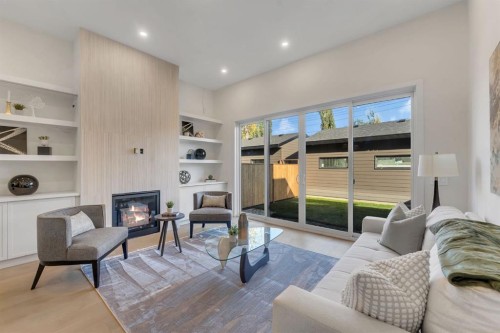 5020 21A Street Sw, Calgary, AB - Indoor With Fireplace
