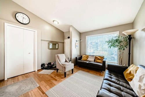 20 Rivergreen Crescent Se, Calgary, AB - Indoor