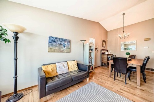 20 Rivergreen Crescent Se, Calgary, AB - Indoor