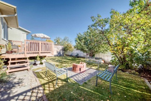 20 Rivergreen Crescent Se, Calgary, AB - Outdoor With Deck Patio Veranda