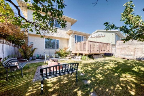 20 Rivergreen Crescent Se, Calgary, AB - Outdoor