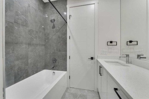 144 Saddlelake Manor Ne, Calgary, AB - Indoor Photo Showing Bathroom