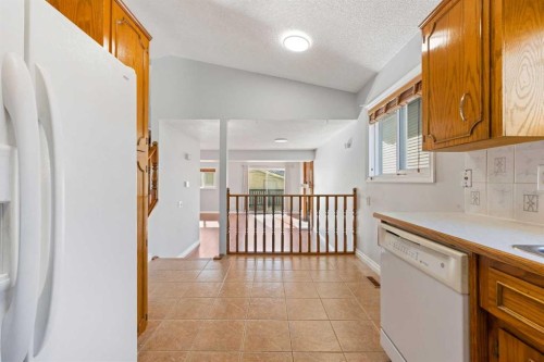 336 Whitworth Way Ne, Calgary, AB - Indoor