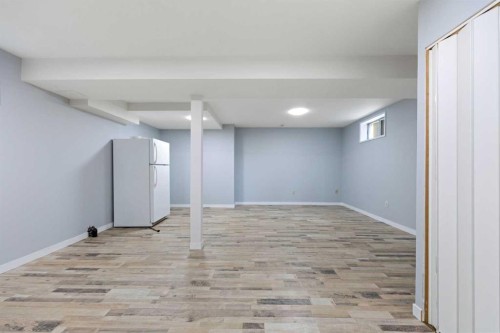 336 Whitworth Way Ne, Calgary, AB - Indoor Photo Showing Other Room