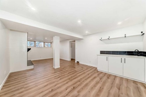 9803 Fairmount Drive Se, Calgary, AB - Indoor