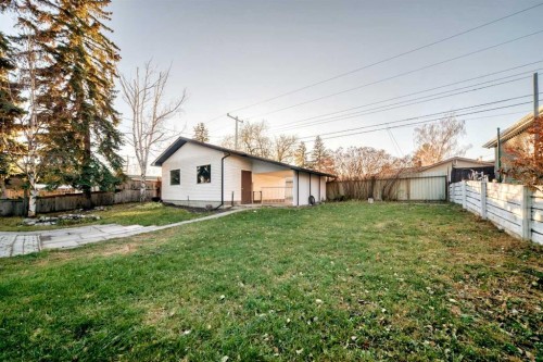 9803 Fairmount Drive Se, Calgary, AB - Outdoor